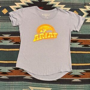 Ariat women’s Tee with Vibrant Yellow Graphic